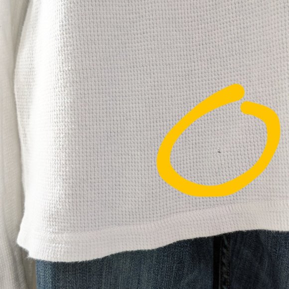 🌹Vintage Furst of a Kind | White Thermal Long Sleeve Embroidered Rose Applique - Picture 11 of 12